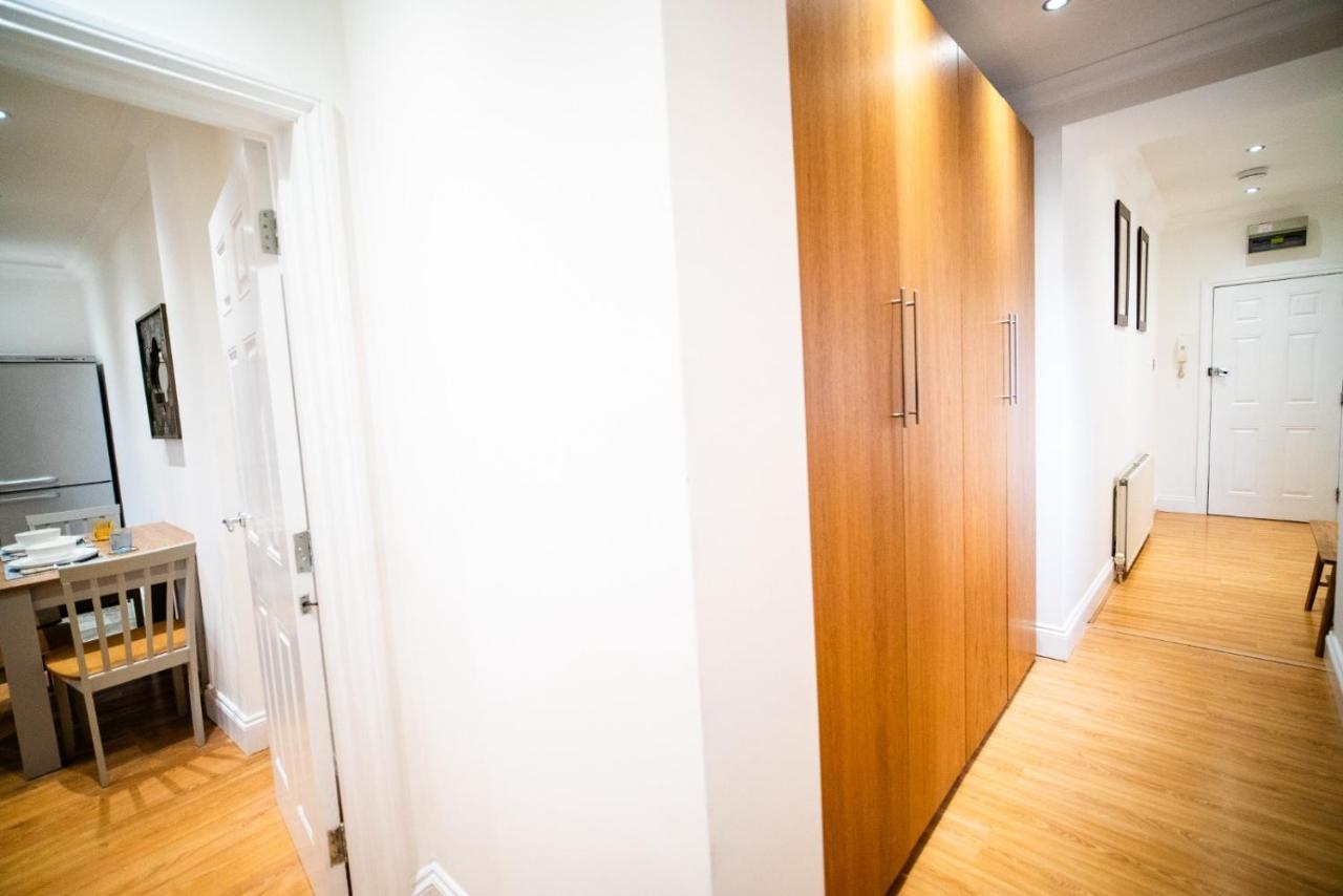 פורלי Stay With Serena Homes , One Bedroom Apartment מראה חיצוני תמונה